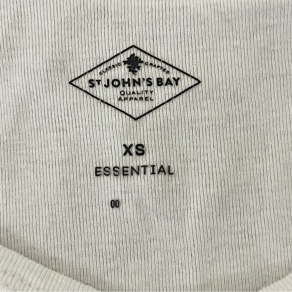 White tank top-size XS - Picture 3 of 3